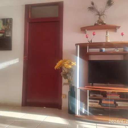 Torres Yomely Apartment *